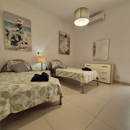 Icc In Marsascala Apartment *